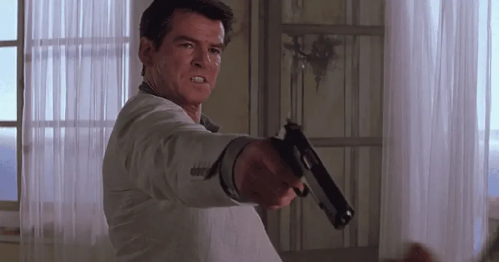 007 The World is Not Enough-2